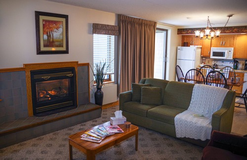 Jeffersonville Condo | Weekend Family Getaway @Smugglers Notch