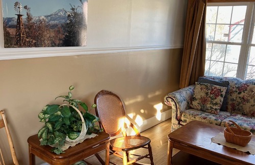 Pymatuning Central Cottage | Weekly Cottage rental At Pymatuning Lake!