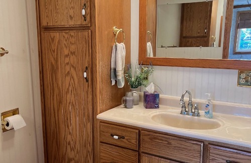 Pymatuning Central Cottage | Weekly Cottage rental At Pymatuning Lake!