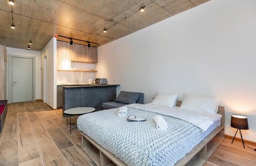 Kazbegi Apartment | Wehost Apartment with Balcony