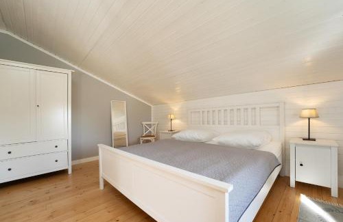 Bojendorf Apartment | Weißes Haus 9123II