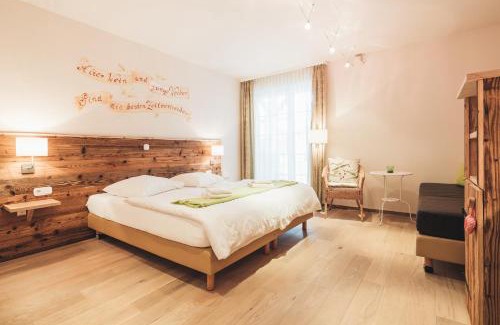 Klingenbach Hotel | Weinwirtshaus Wlaschits