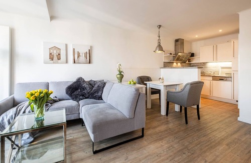Busum Apartment | Weisse Villa - Apartment for 2 persons at the harbor of Büsum