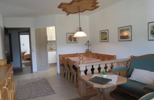 Neumagen-Dhron Apartment | Weitblick FEWO No. 11 Occupancy 2 pers/2 bedrooms - Holiday apartments "Haus Berghof"