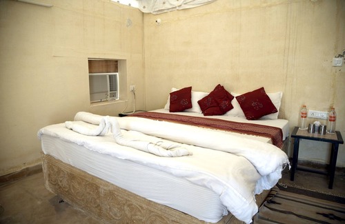 Kanoi Other | Welcome Desert Camps