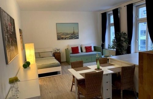Krefeld Apartment | Welcome Home im Herzen Krefelds