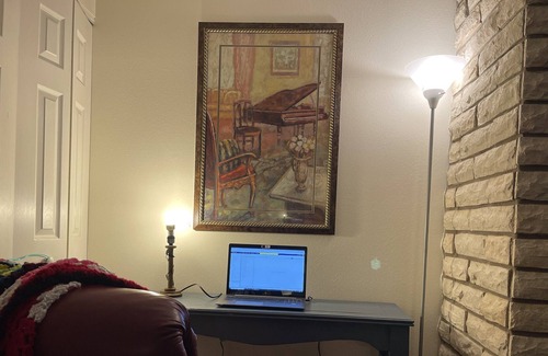 Skyway Condo | Welcome Home