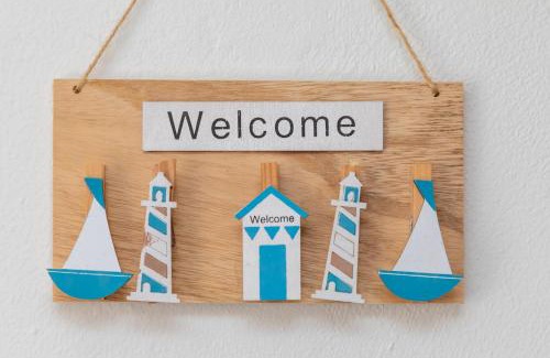 Zoutelande House | Welcome in - Vakantiehuis 300m van het strand, huisdiervriendelijk en omheinde tuin