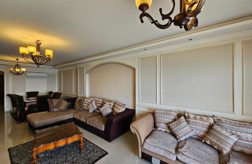 Bab Sharqi Apartment | Welcome sea view - families only