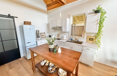 Santa Ynez Cottage | Welcome to a Unique Getaway – THE COTTAGE @ The Big Pond Ranch & Vineyards