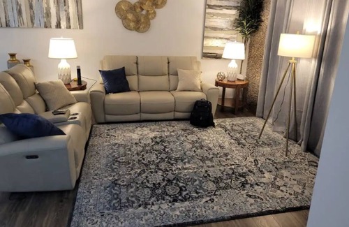 Dupont Condo | Welcome to Allied Luxury Suites