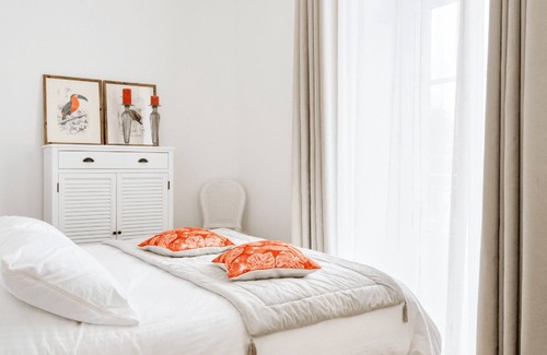 Becherel Hotel | Welcome to Arsene Gardens