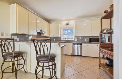Treasure Beach Village House | Welcome to BEACH BEAUTY!