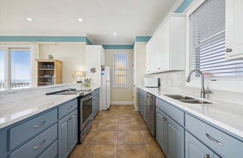 Sea Palm Village House | Welcome to Dreams So Real!