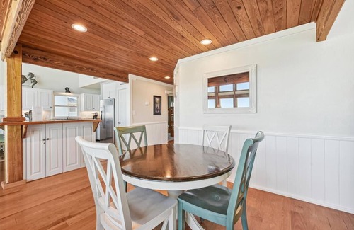 Treasure Beach Village House | Welcome to Island Dream, where dreams come true!