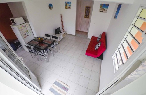 Ducos Apartment | Welcome to IXORA LODGE!