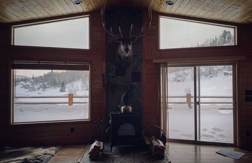 Alpine House | Welcome to Lucky Cub Ranch!