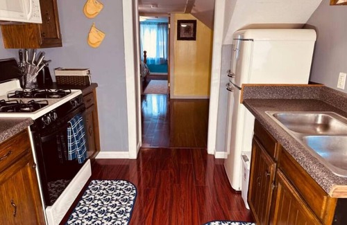 Blossvale House | Welcome to NorthBay Getaway near Sylvan Beach