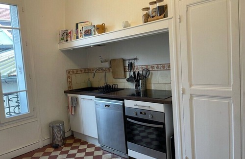 Gennevilliers House | Welcome to our family home with garden near Paris