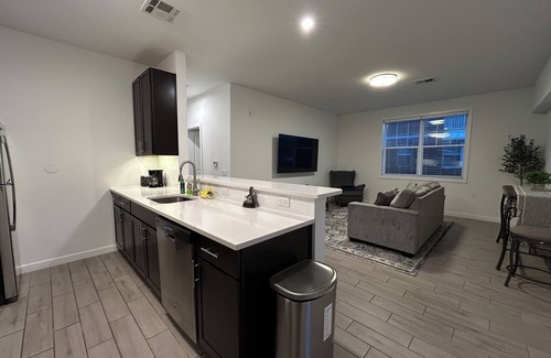 Bayonne House | Welcome to outlet Charming townhome with WiFi and AC & more in enjoyable Bayonne