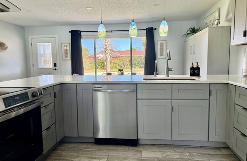 Palm Valley House | Welcome to Paradise OasisnPonte Vedra Beach, FL nSleeps 15 nThe perfect getaway