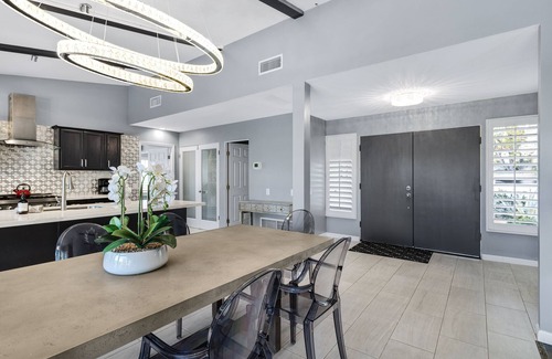 Indian Wells House | Welcome to Paseo Palms, a Luxury Retreat