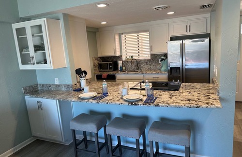 Jacksonville Beach Condo | Welcome to Sandpiper Beachfront Condo. Cozy 1-bed in JAX Beach, perfect for couples! Pet-friendly!