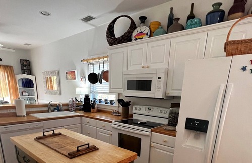 Tybee Island Cottage | Welcome to Sea Salt Cottage