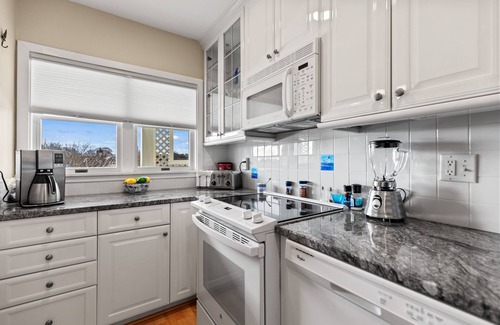 York Beach House | Welcome to Serenity By The Sea -