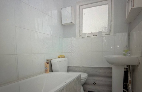 Faraday Apartment | Welcome to Shambhalah nIn the Heart of London nA Peaceful Oasis in the City