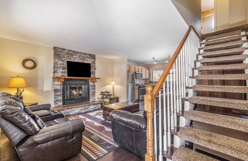Estes Park House | Welcome to Sixth Fairway in Estes Park! #3061