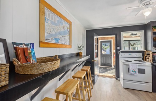 Crosby House | Welcome to the Black Loon. A charming 3-bedroom Mountain Bike home in Crosby