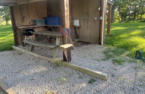 Compton Cabin | Welcome to the Bunkhouse cabin at Elkhorn Cabins