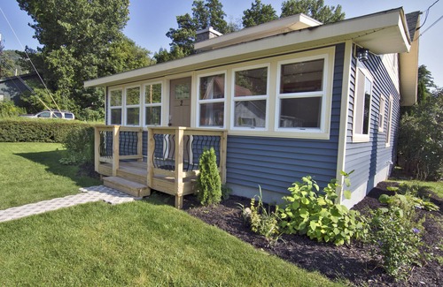Lake George Cottage | Welcome to The Corner Cottage