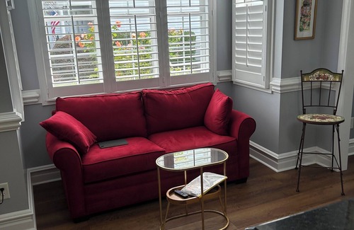 Morehead City House | Welcome To this lovely 2-bedroom home in a gated golf community.