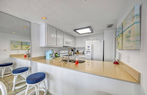 Santa Rosa Beach Condo | Welcome to Unit 0701 at One Seagrove Place!