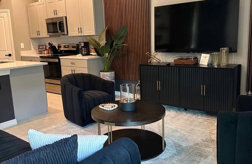Solivita House | Welcome To Wynwood Gardens!nJust minutes from shops, restaurants & Disney parks.