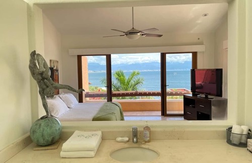 La Cruz de Huanacaxtle House | Welcome to your home in wonderful Punta Esmeralda! Ready to relax & have fun?