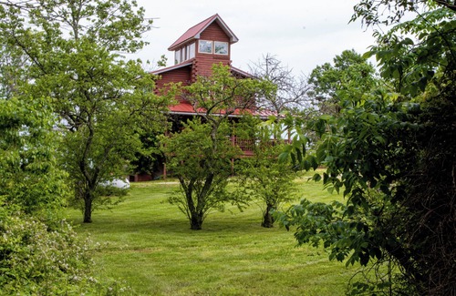 Magnet Cabin | Welcome to Your Lodge!