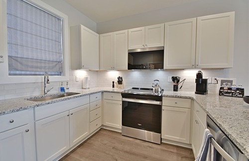 Knoxville House | Welcome to Your Riverside Retreat in Knoxville, TN!