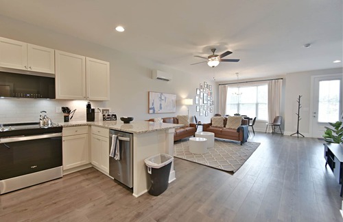 Knoxville House | Welcome to Your Riverside Retreat in Knoxville, TN!