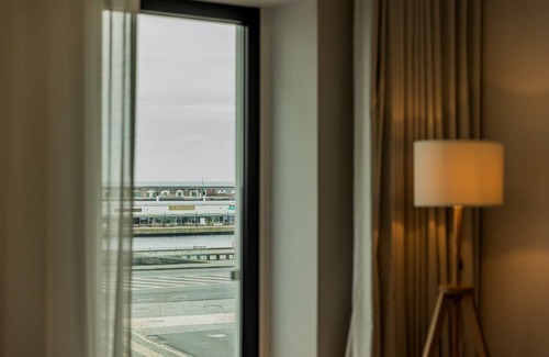 Ponta Delgada House | WelcomeBuddy - Casa Rua da Fonte - Modern & Relax