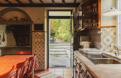 Furnas House | WelcomeBuddy - O Moinho (Furnas Spring Water)