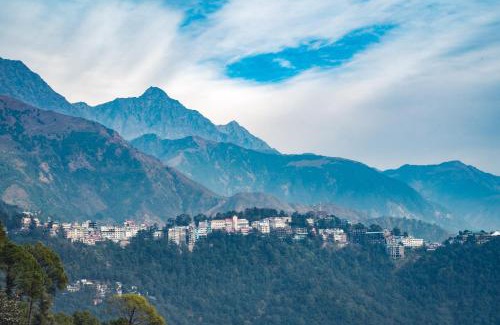 Dharamshala Hotel | WelcomHeritage Natraj, Mcleod Ganj