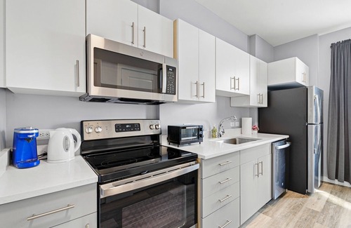 Everett Apartment | Welcoming 1BR Near Encore Boston 7578