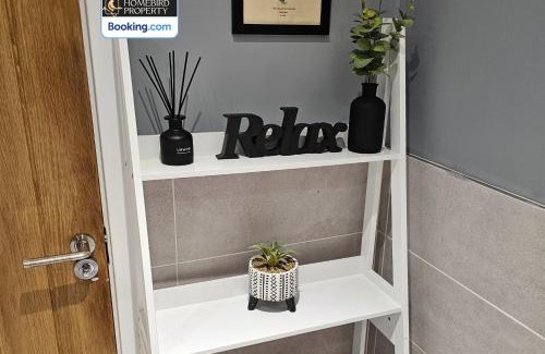 Harrogate Apartment | Welcoming 2Bedroom Apartment By Homebird Property Management Short Lets & Serviced Accommodation Harrogate With Free Parking