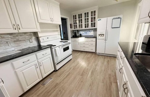 Danville House | Welcoming 3bd/2ba near Averett