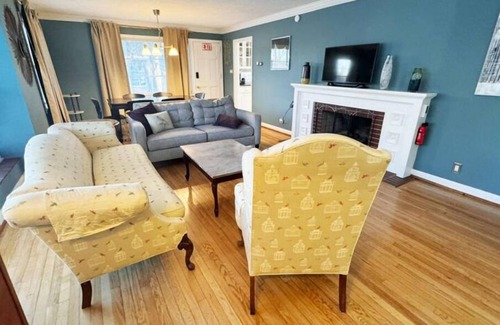 Danville House | Welcoming 3bd/2ba near Averett