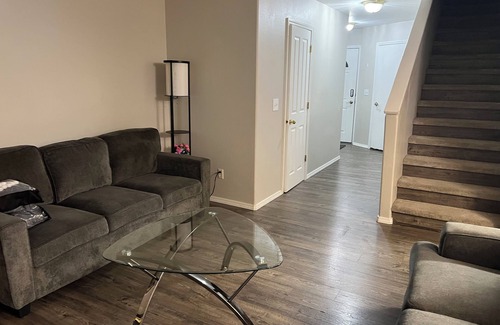 Campbell Park House | Welcoming 4-bedroom house in Anchorage