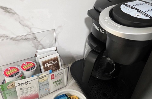 Northeast Edmonton House | Welcoming and Spacious 1-bedroom unit in Edmonton